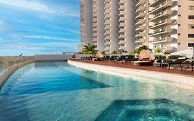 Suites Malecon Cancun Torre Vancouver 4*